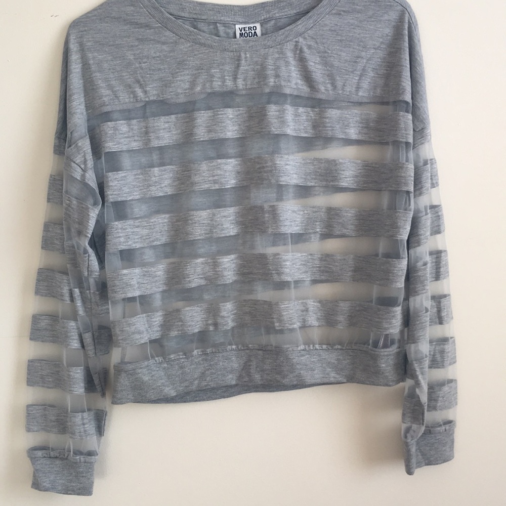 Veto Moda Grey Crop Striped/Sheer Shirt Size M